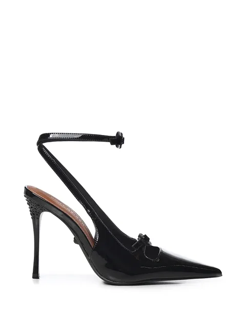 2 buckle point court heels