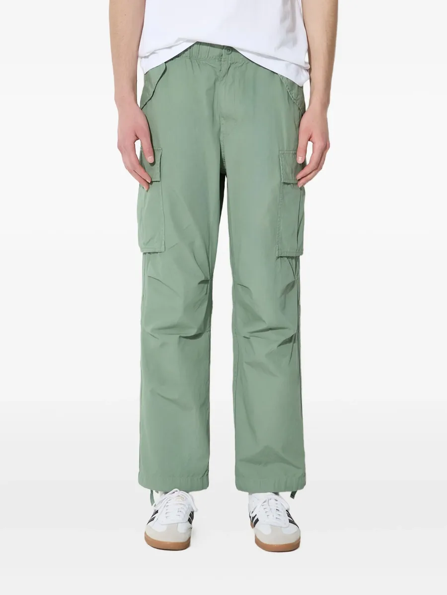 cargo-pocket trousers 2