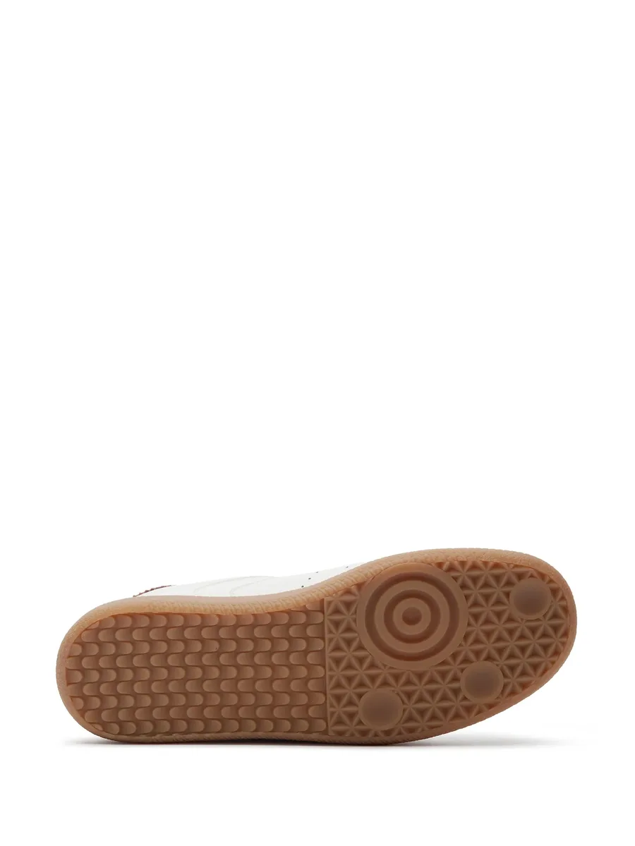 double-shoe lace trainers 14