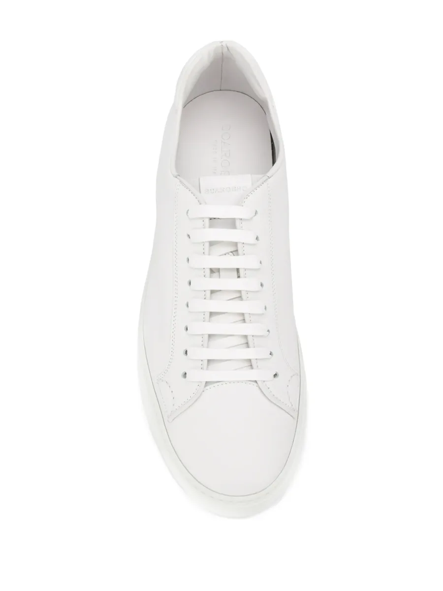 low-top sneakers 7
