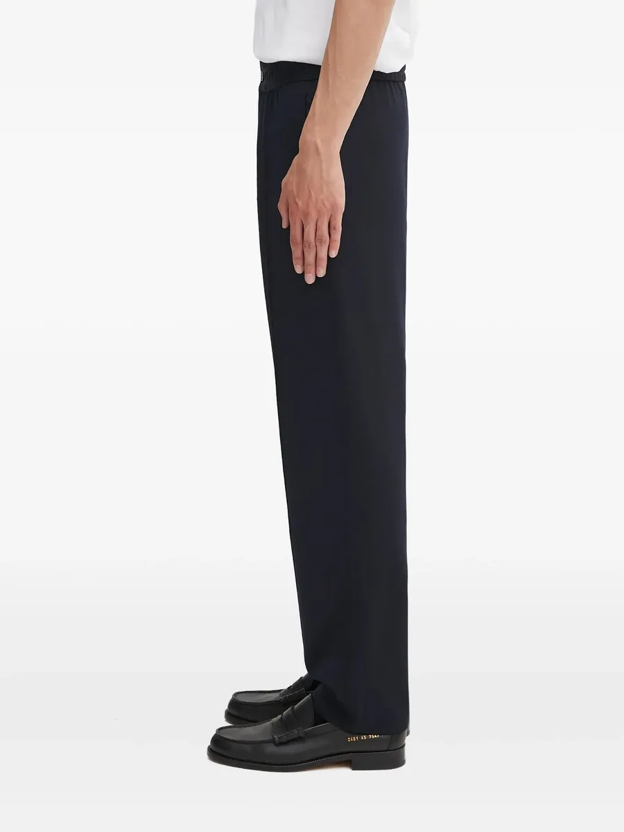 button seam trousers 3