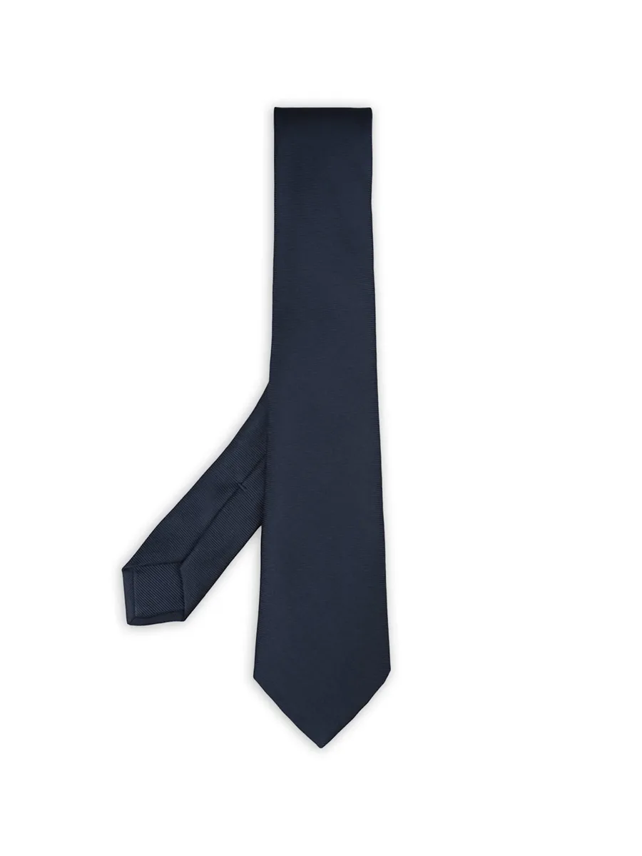 textured tie 1