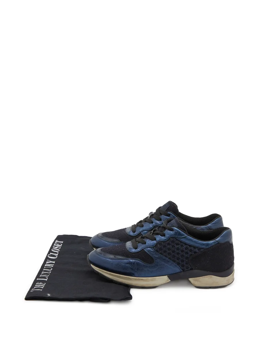 leather-panelled low-top sneakers 5