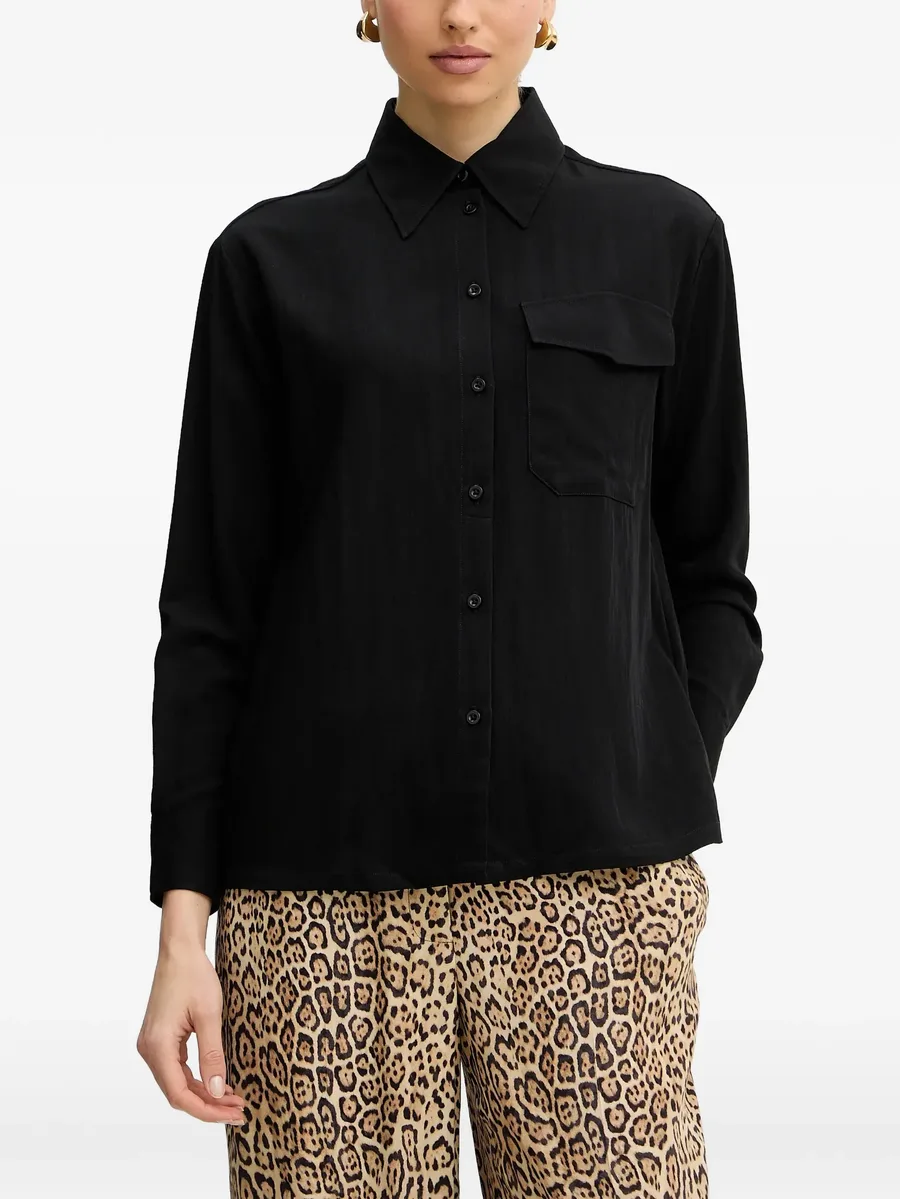 long-sleeved shirt 1