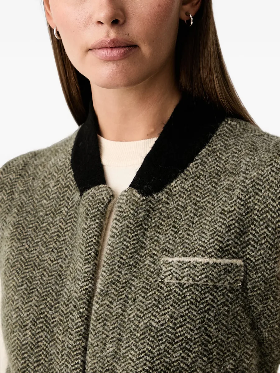 Pireon herringbone-pattern belted vest 4