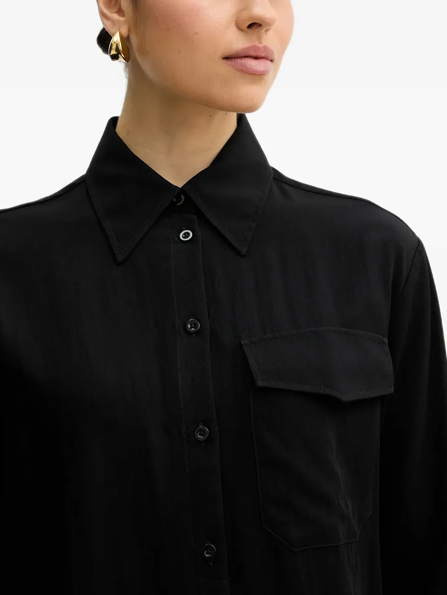 long-sleeved shirt 4
