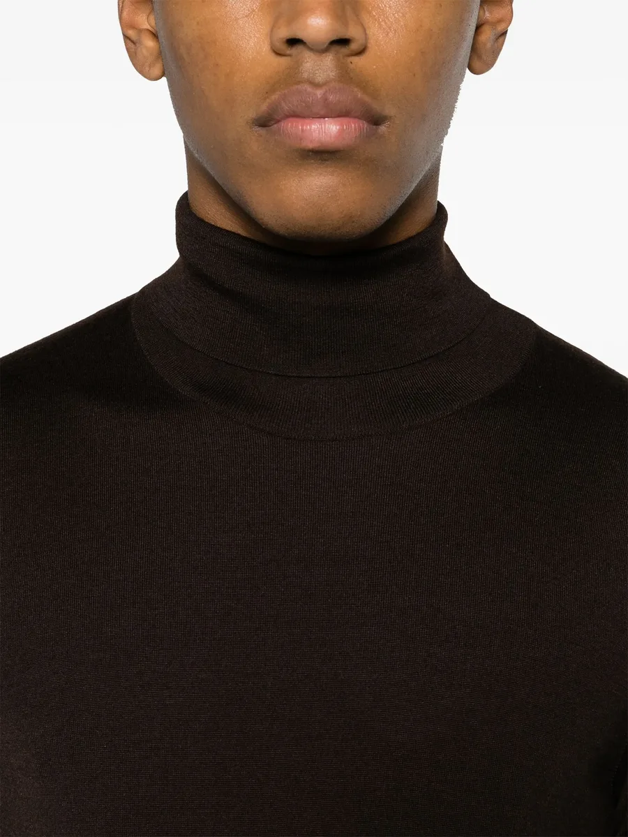 roll-neck fine-knit jumper 10