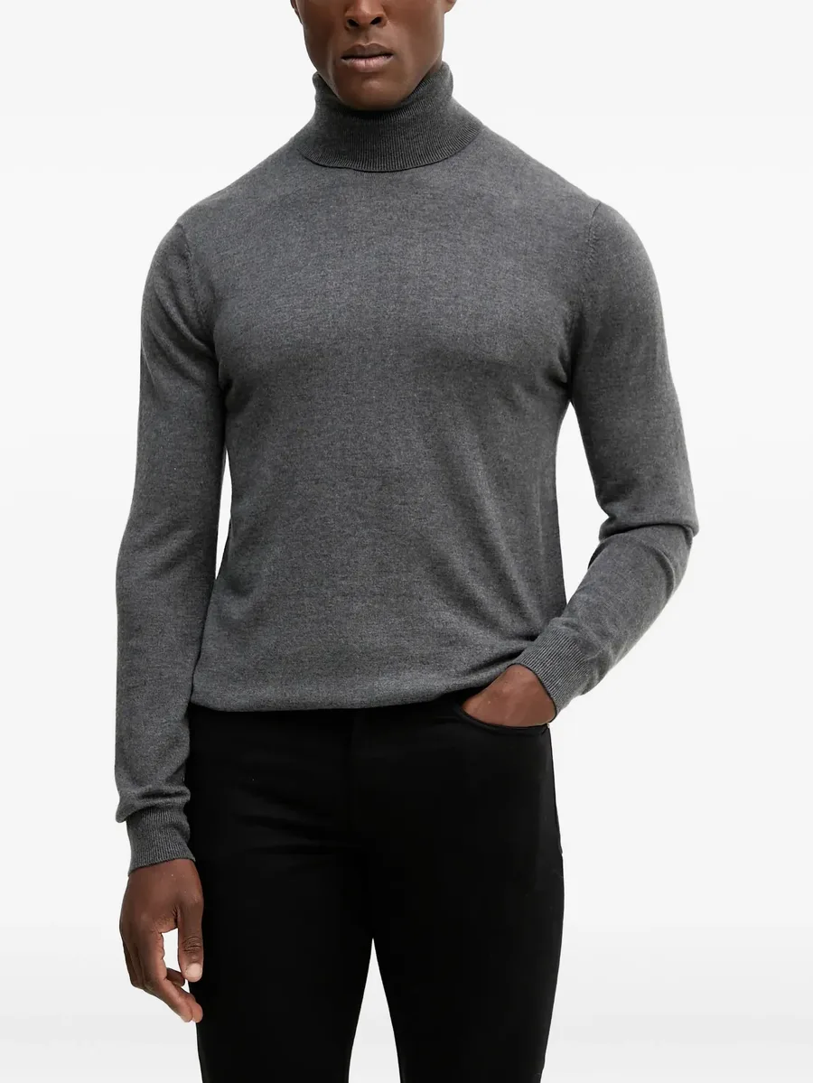 roll-neck sweater 1