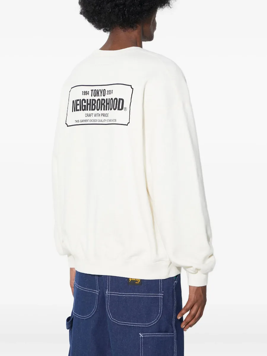 logo sweatshirt 6
