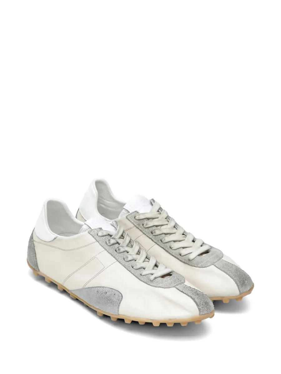 Sprinters trainers 3