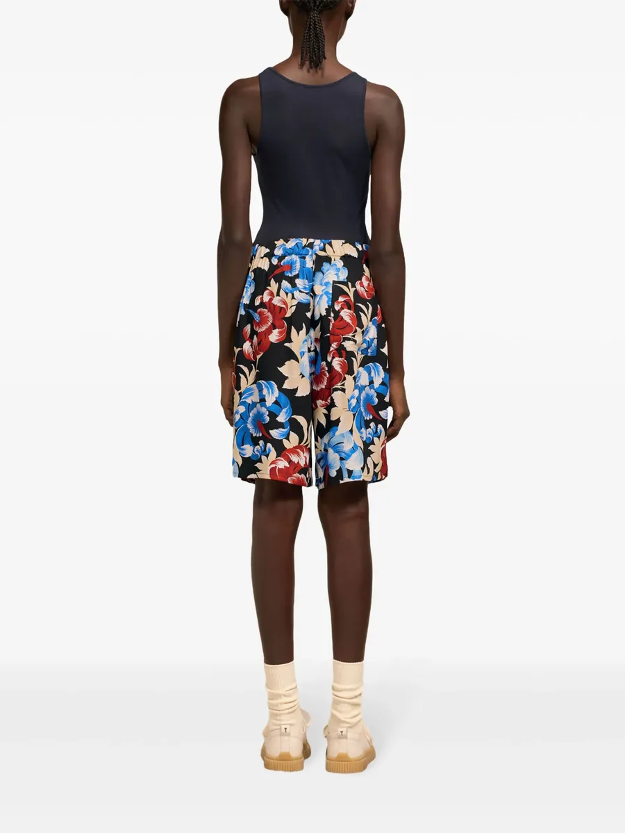 floral-print elasticated-waist shorts 10