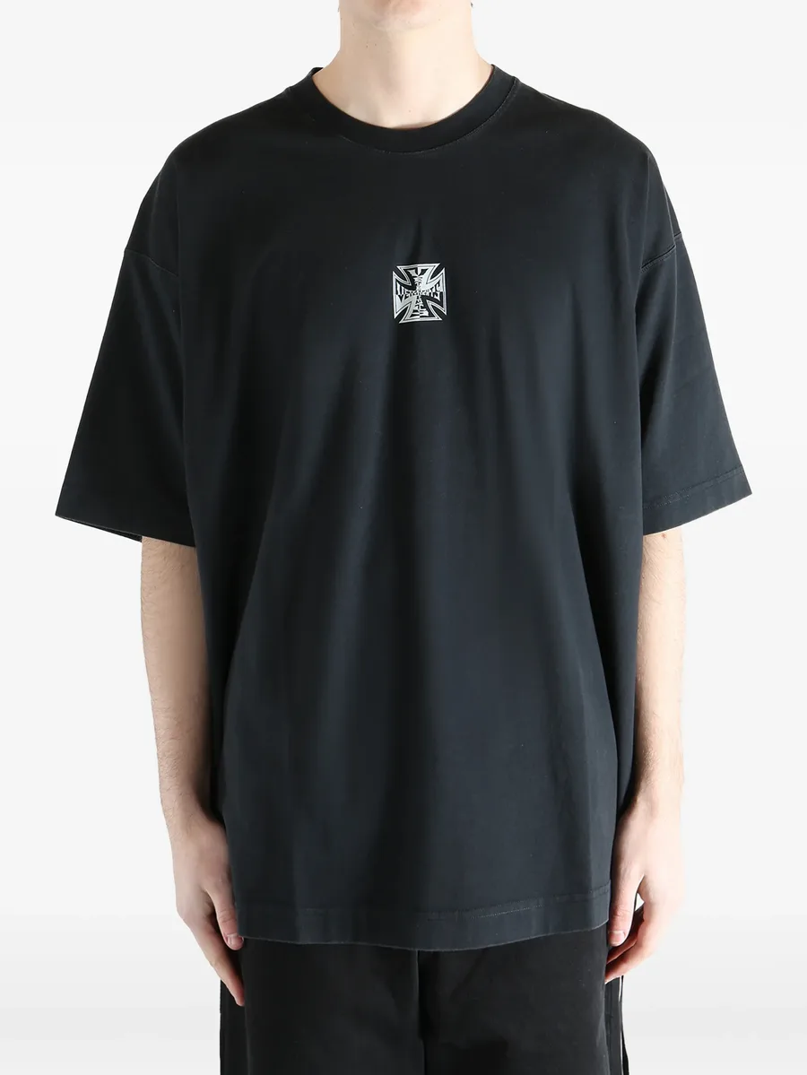 graphic t-shirt 3