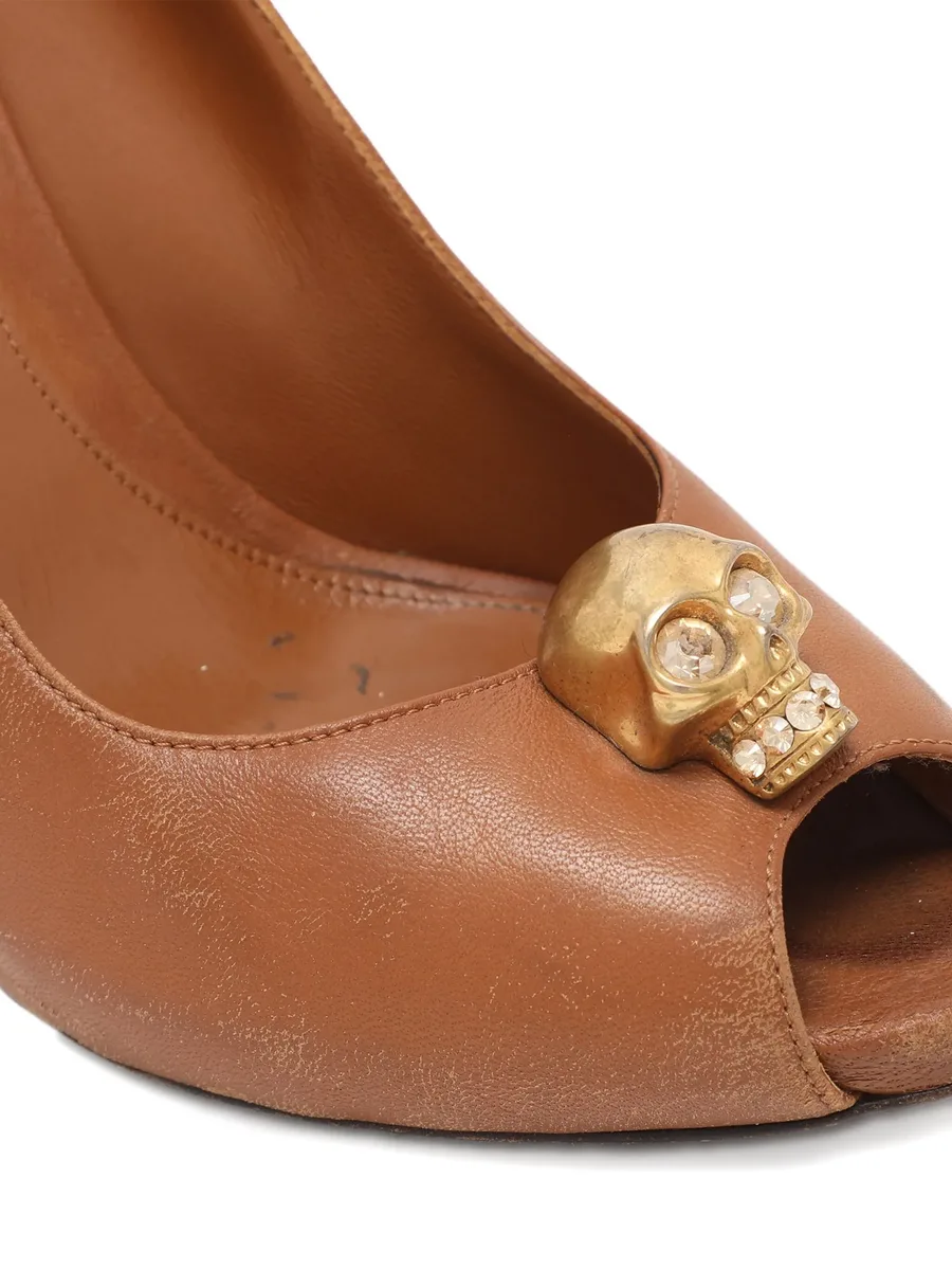 Leather Skull Pumps 5