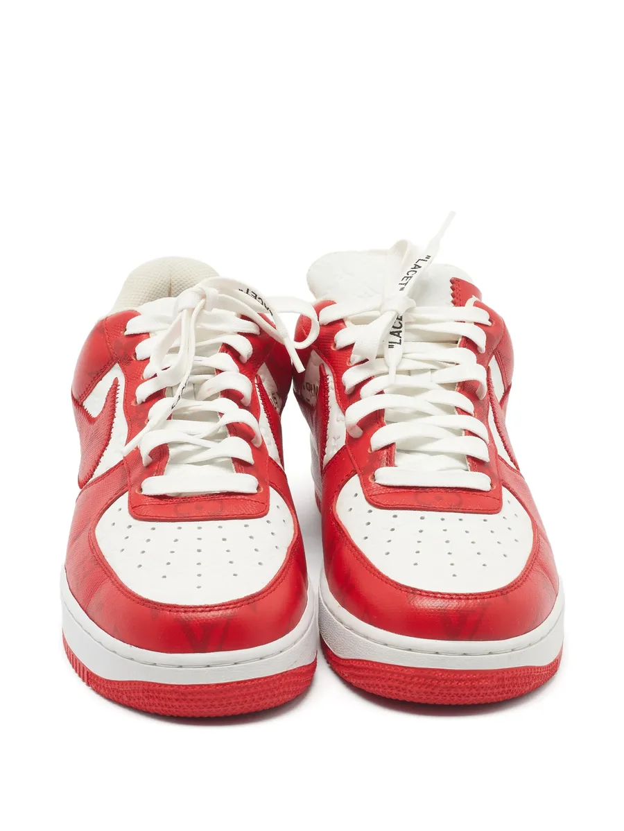кроссовки Air Force 1 с монограммой из коллаборации с Nike 3