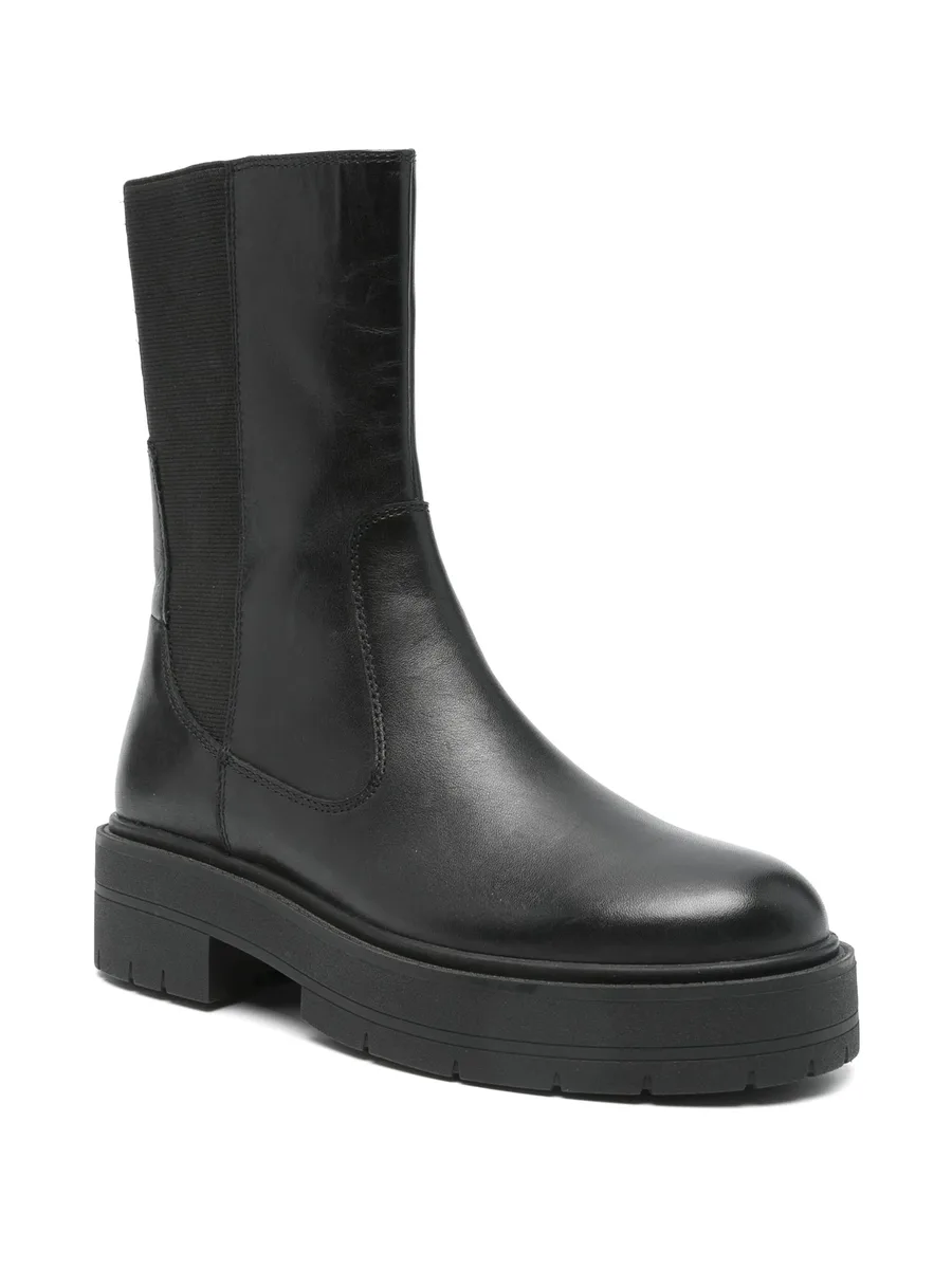 40mm leather Chelsea ankle boots 3