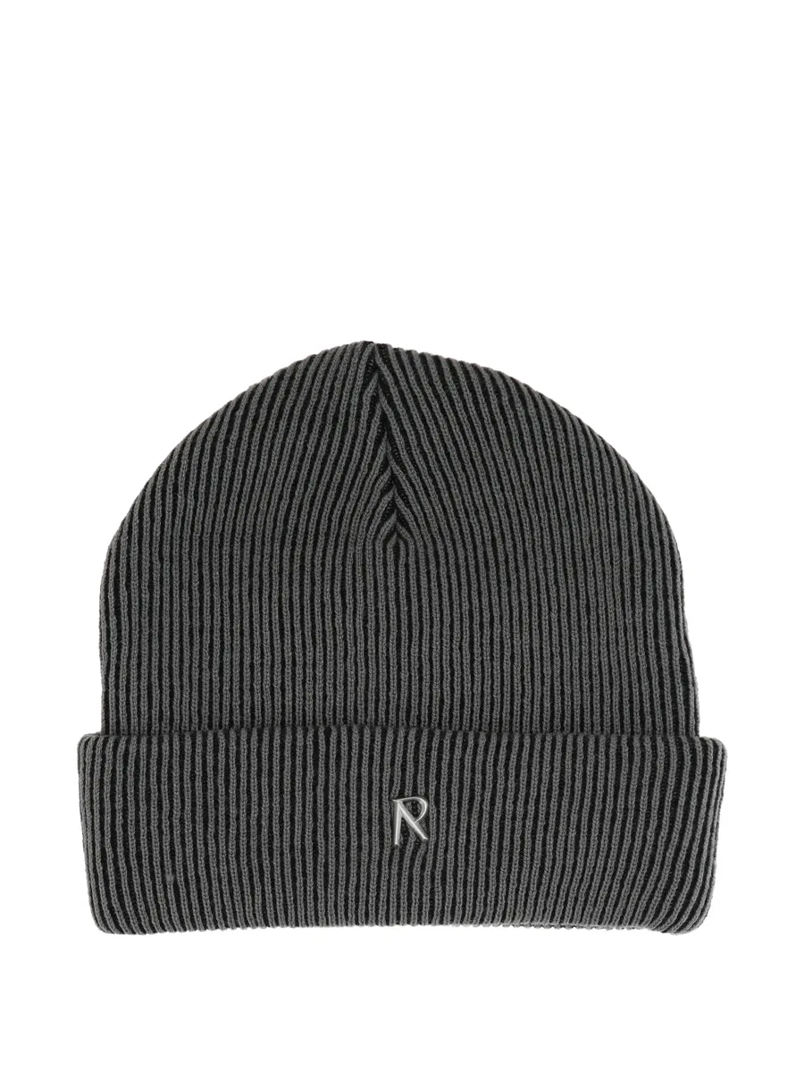 ribbed logo-plaque beanie hat 1