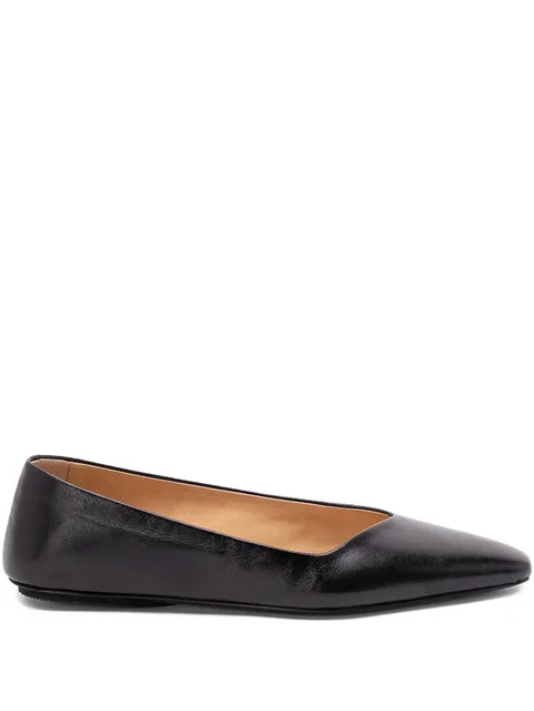 pointed-toe leather ballet flats