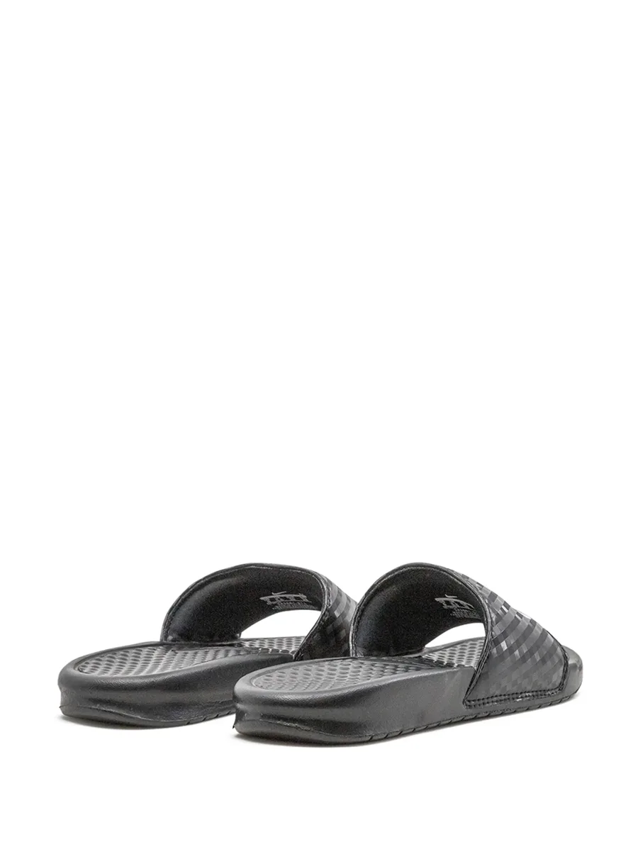 шлепанцы Benassi JDI 5