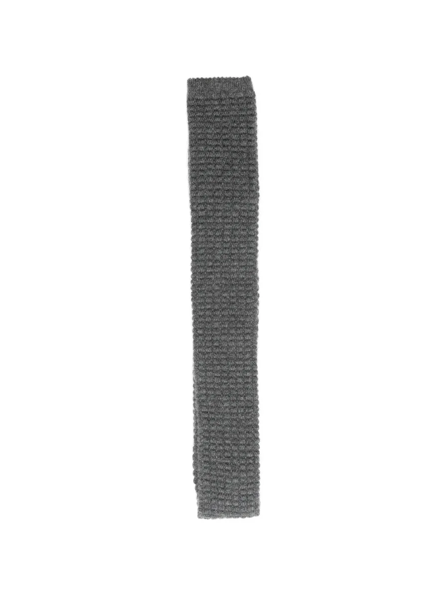 ribbed tie 1