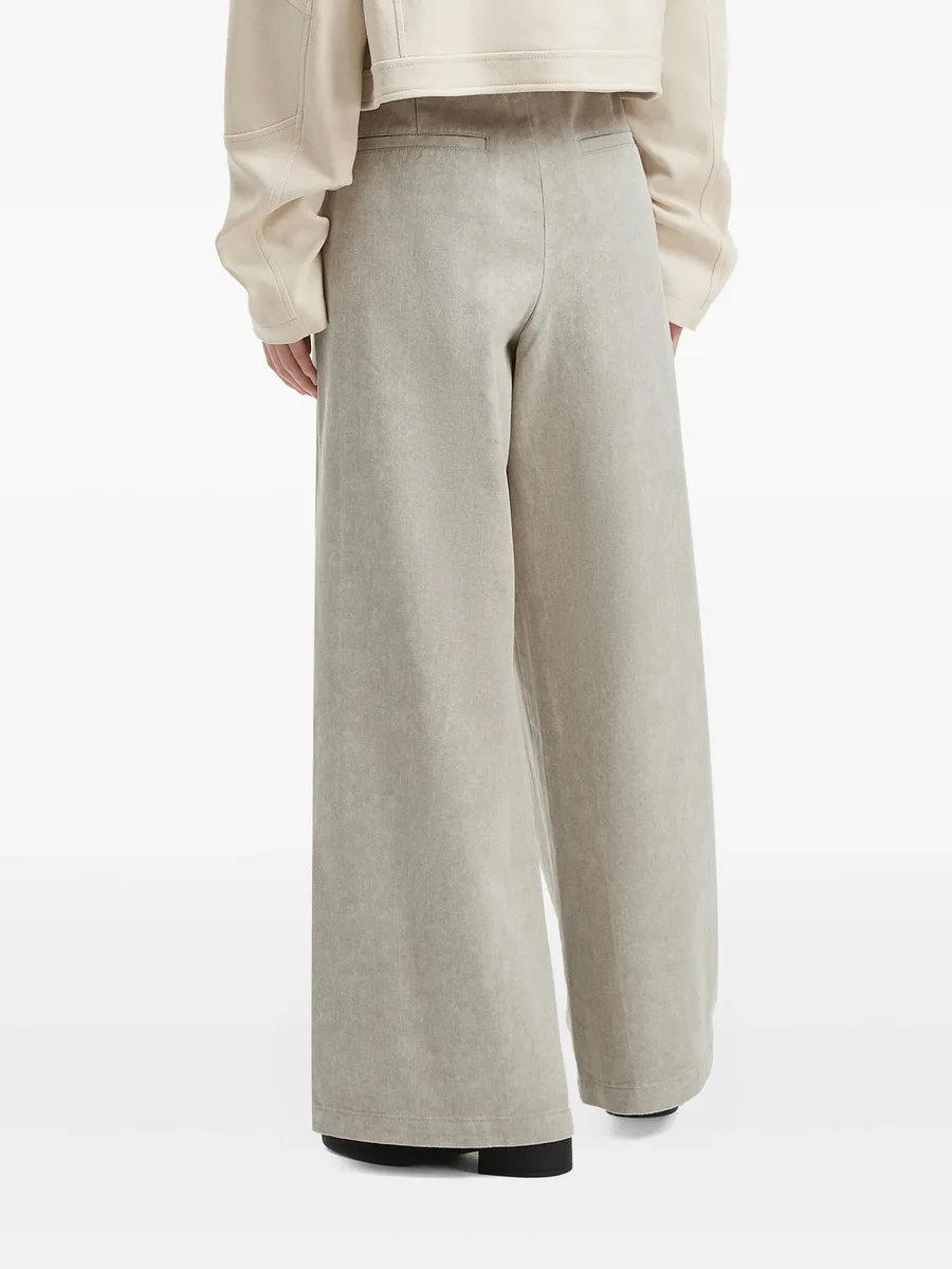 wide-leg straight trousers 7