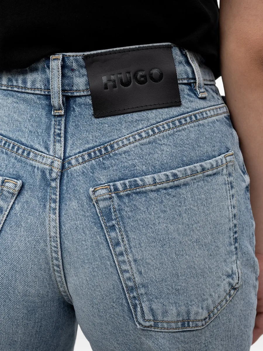 straight-cut jeans 5