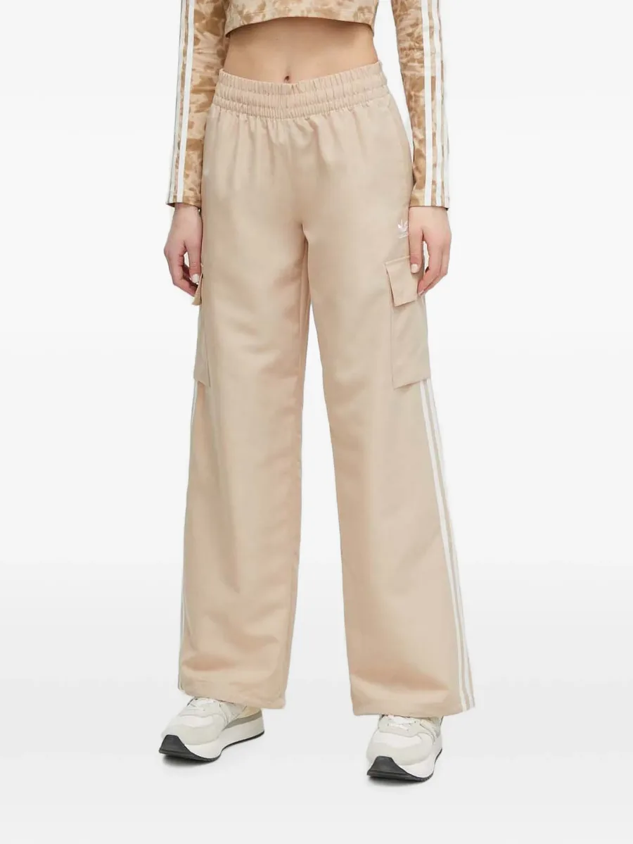 Adicolor 3-Stripes cargo track pants 1