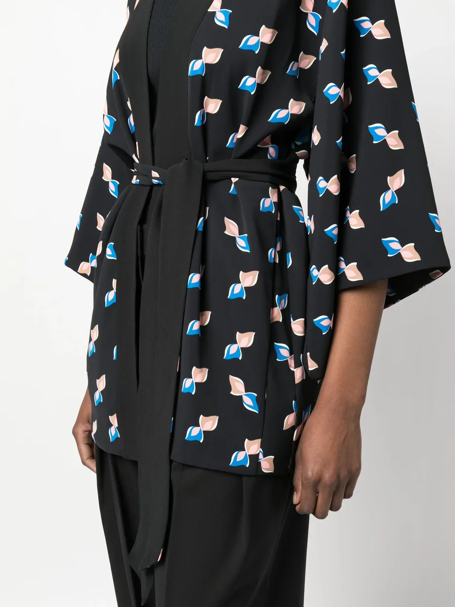 graphic-print belted kimono 9