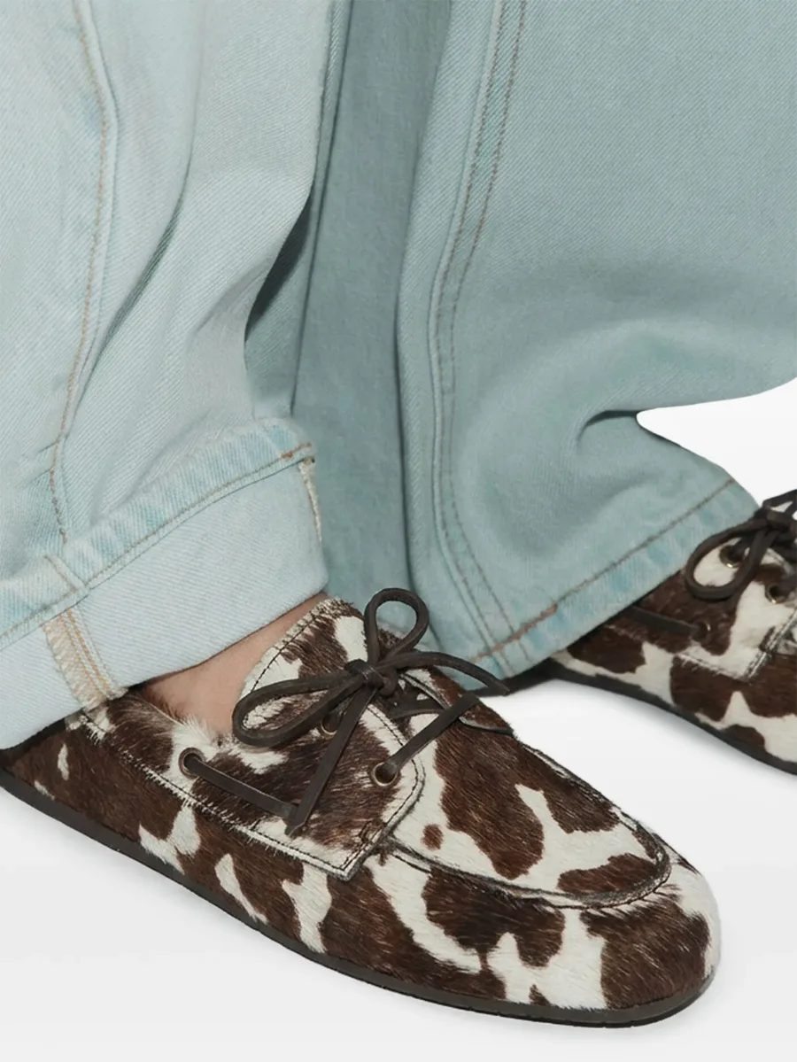 Avery pony boat shoes 7