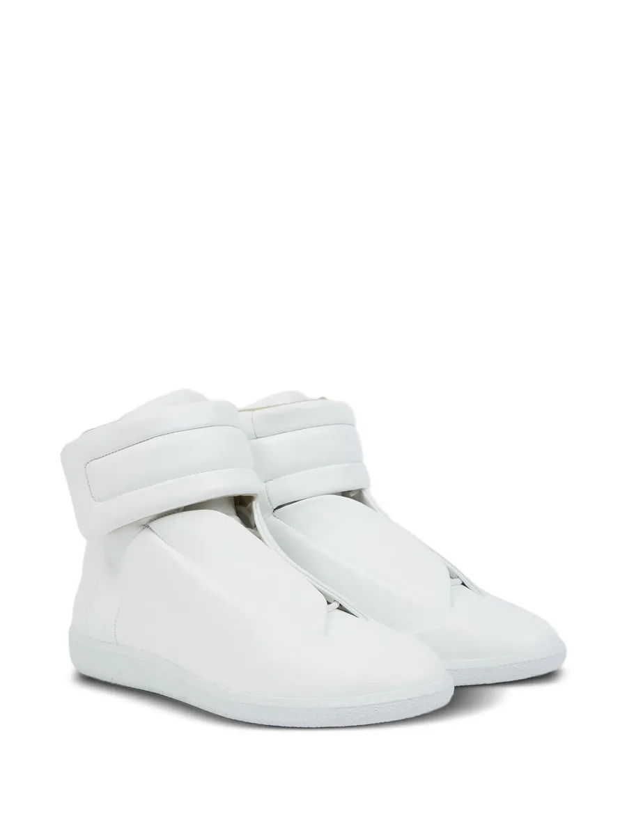 кроссовки Future 4