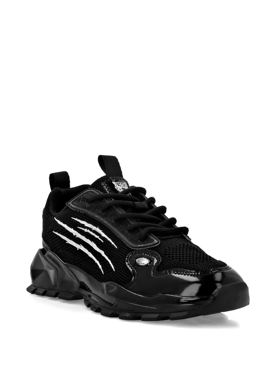 low top sneakers 1