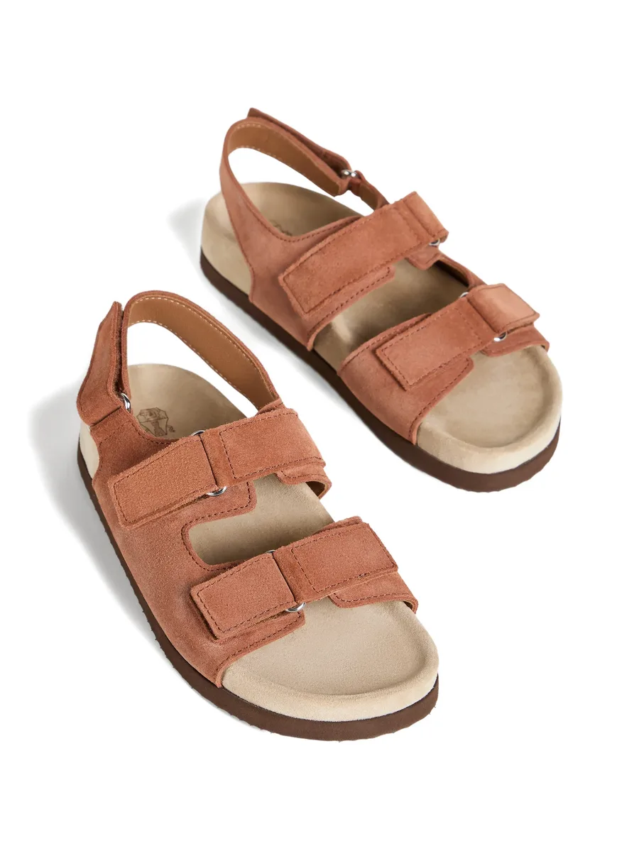 suede sandals 8