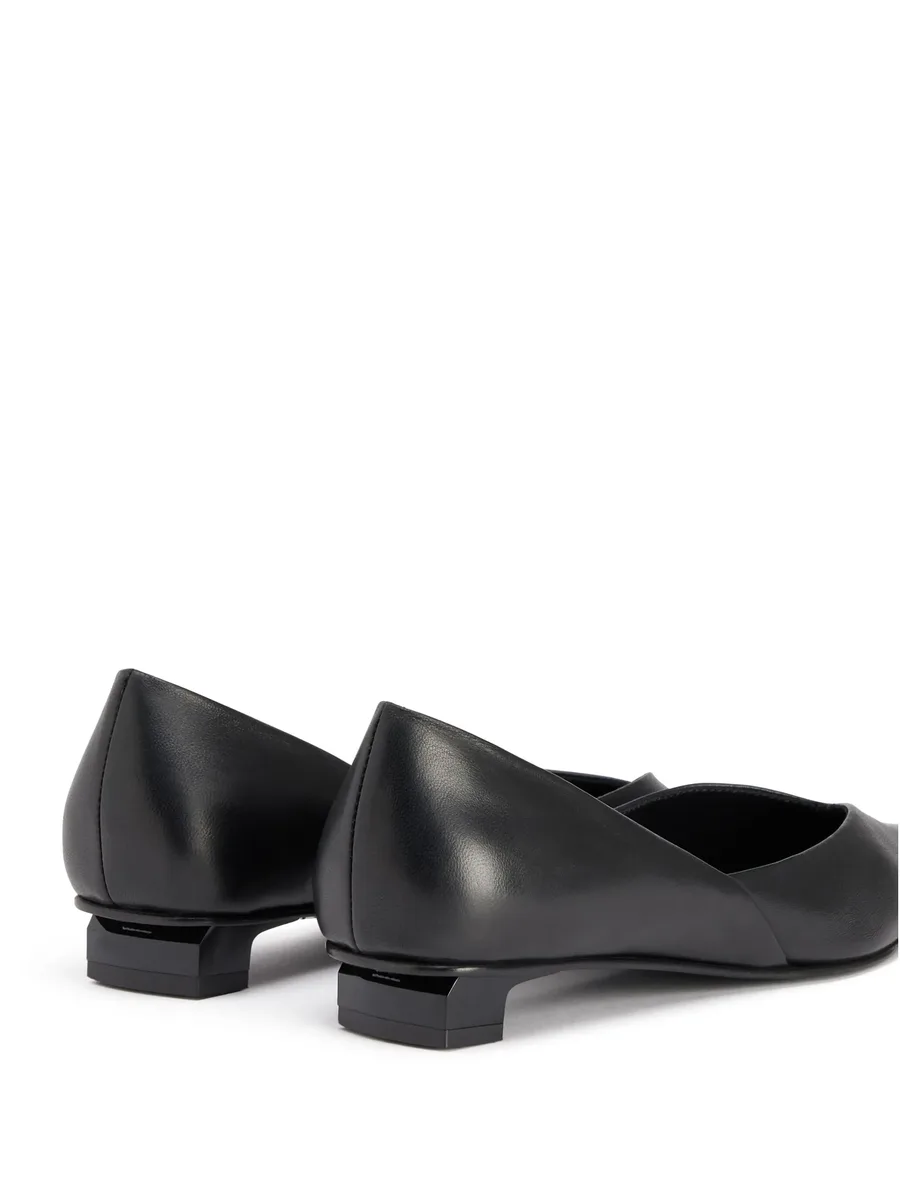 pointed flat leather pumps 5