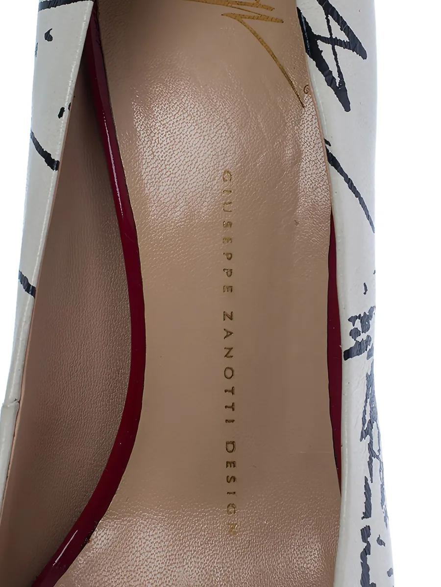 120mm abstract-pattern print heeled pumps 10