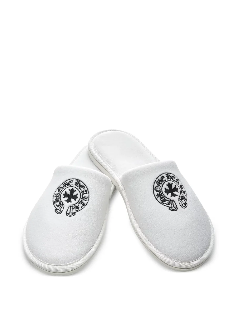 Hotel embroidered slippers 1