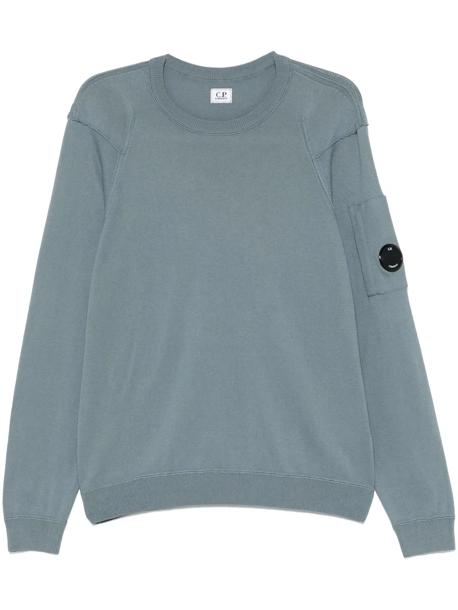 Lens-detail sweater 2