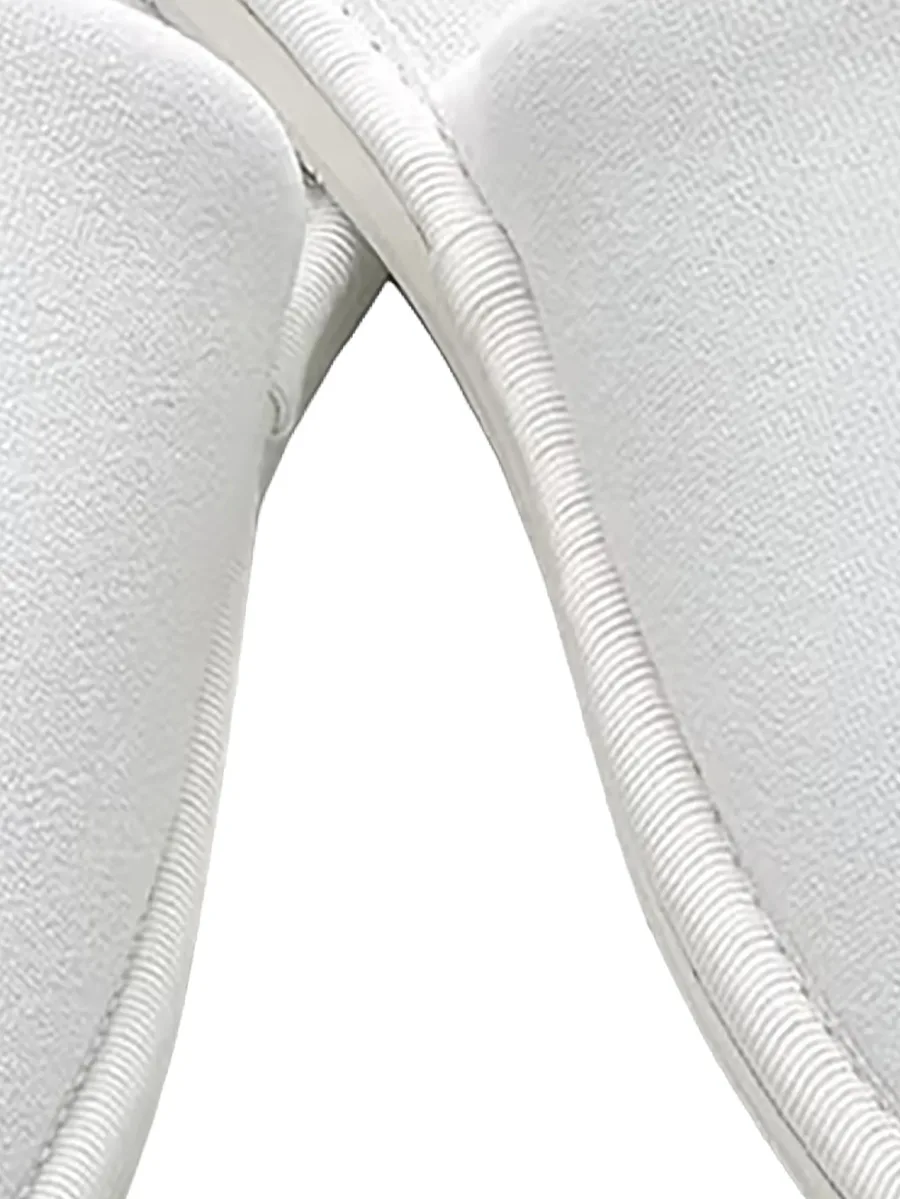 Hotel embroidered slippers 3