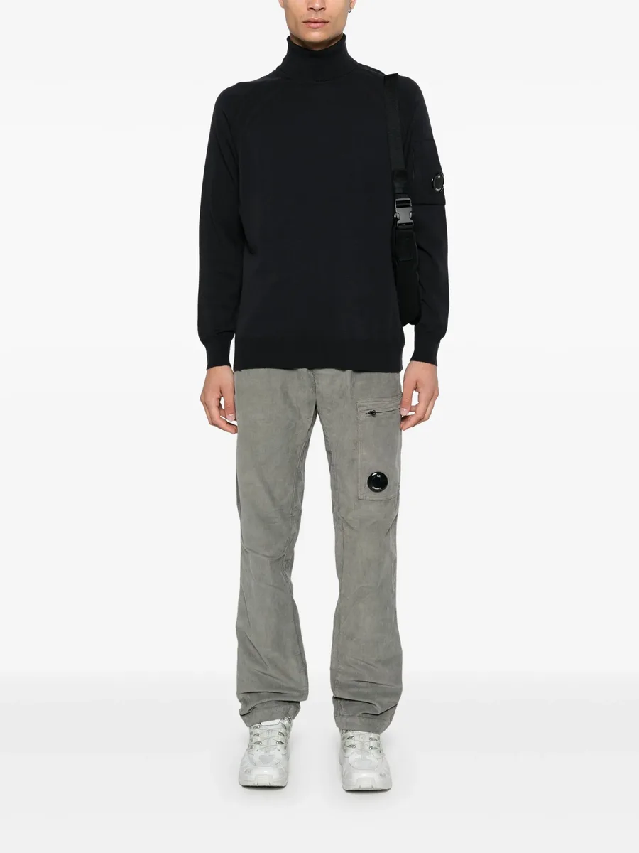 roll-neck sweater 3