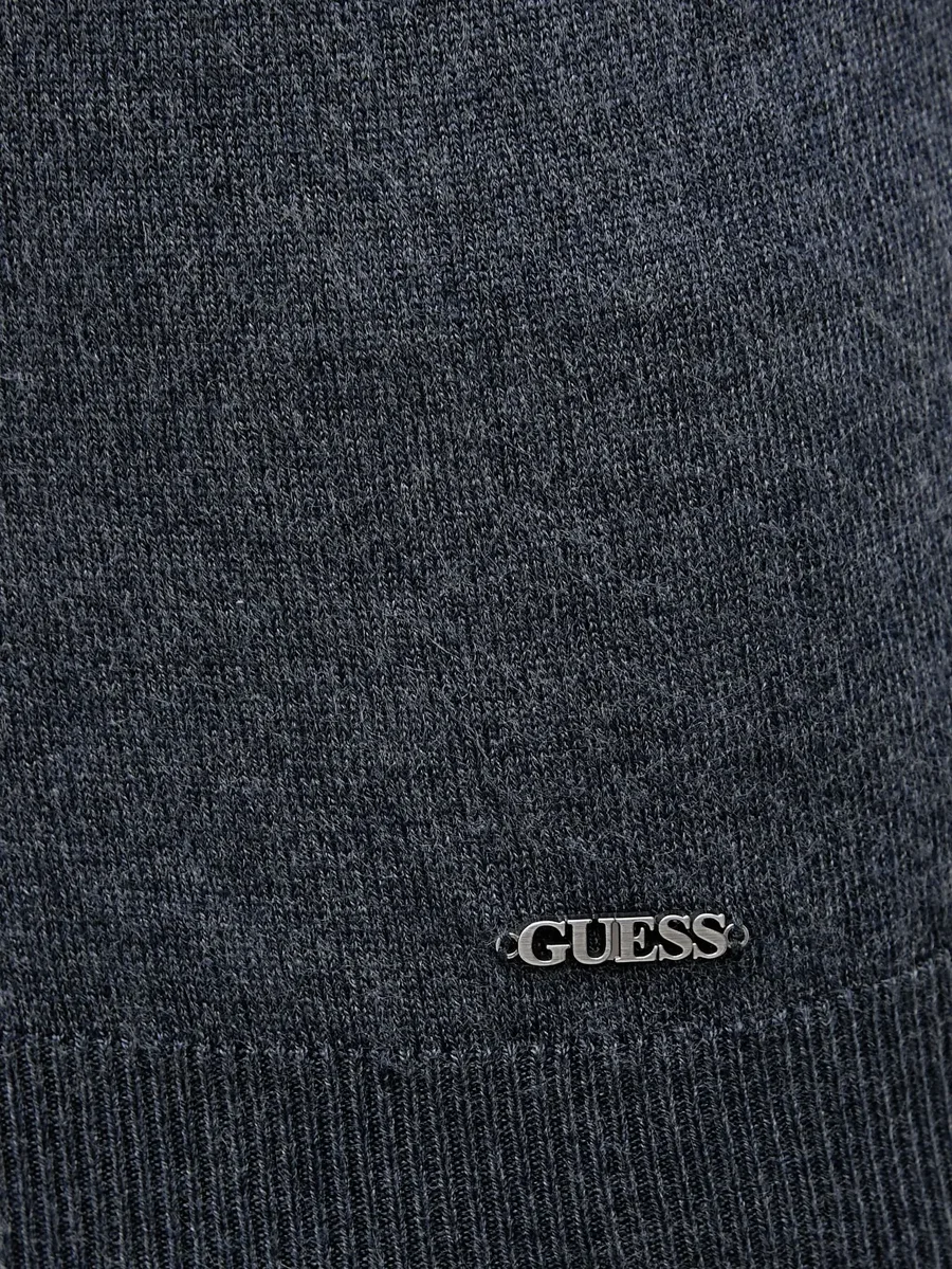 roll-neck logo sweater 9