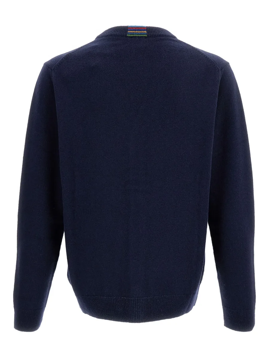 V-neck buttoned cardigan 3