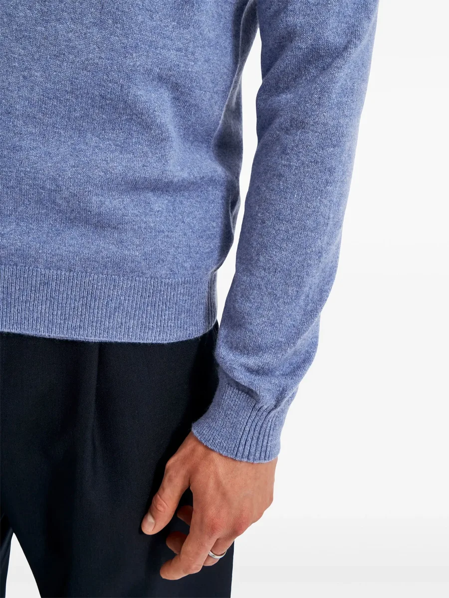 V-neck cashmere jumper 10