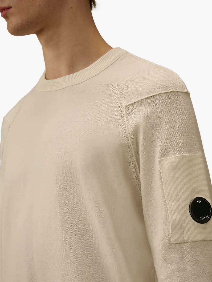 Lens-detail cotton sweater 9