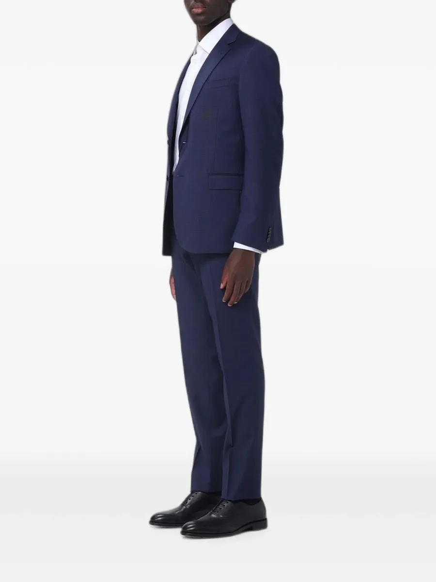 single-breasted wool suit 6
