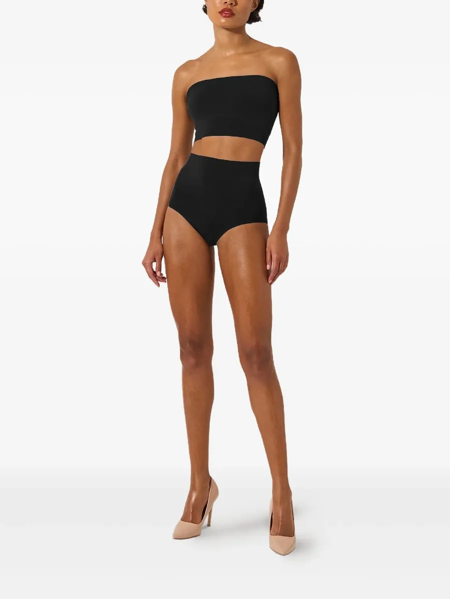 seamless briefs 3