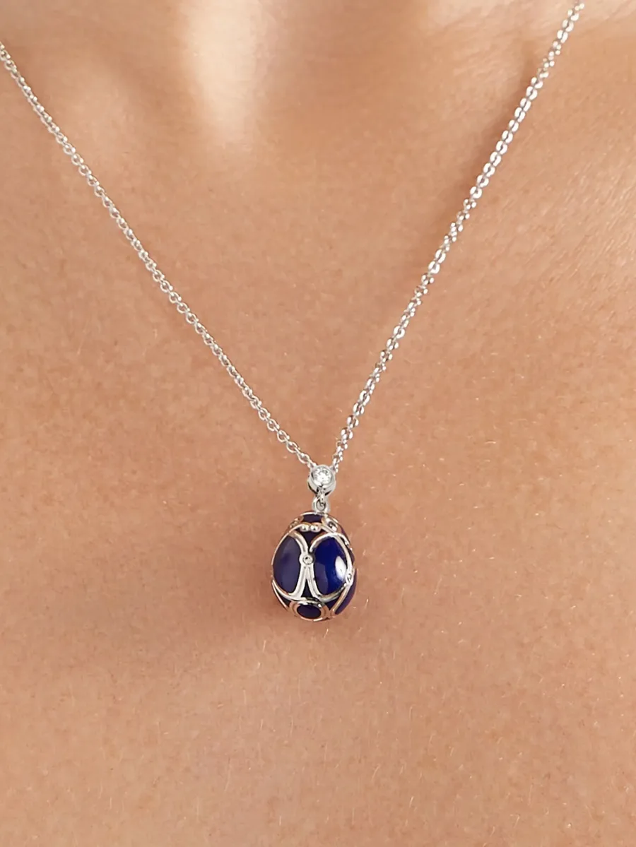 колье Heritage Palais Petite Egg из белого золота с бриллиантами 3