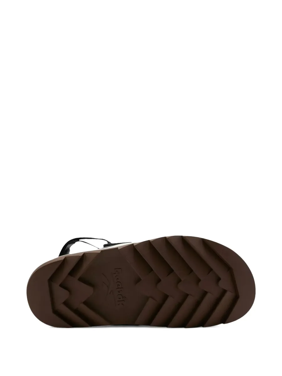 Beatnik slippers 9