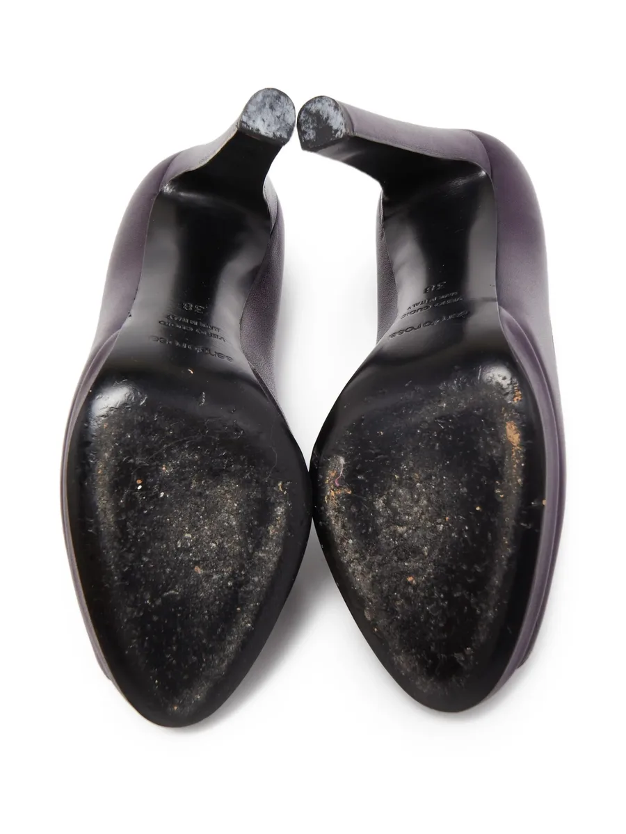 leather pumps 10