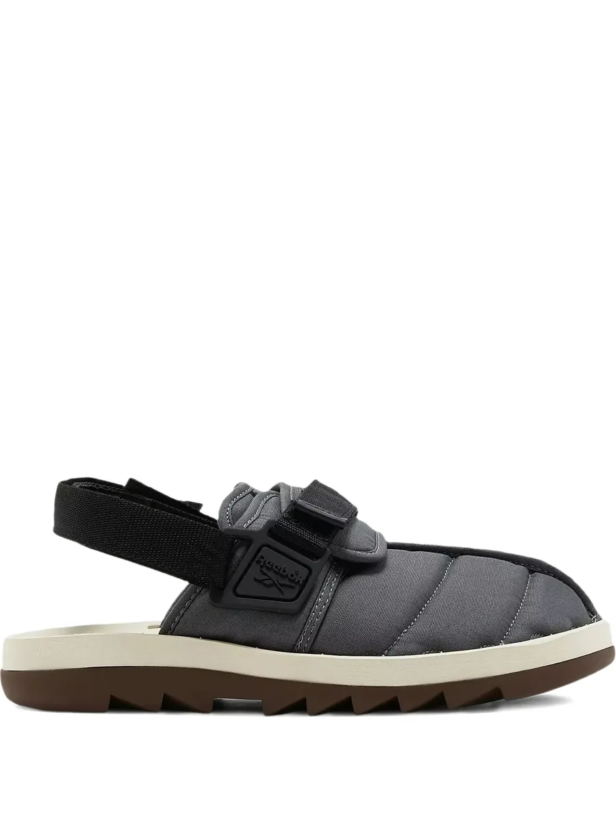 Beatnik slippers 2