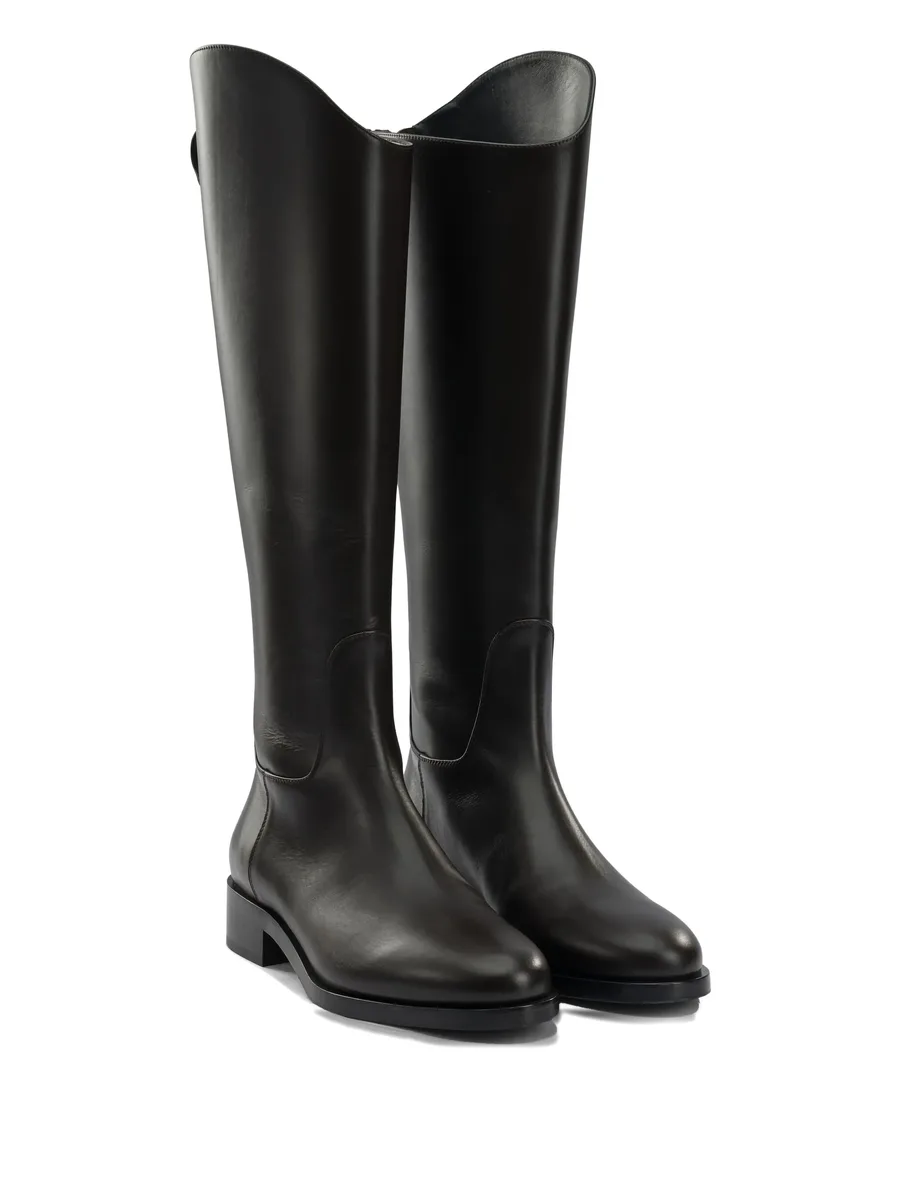Hector boots 3