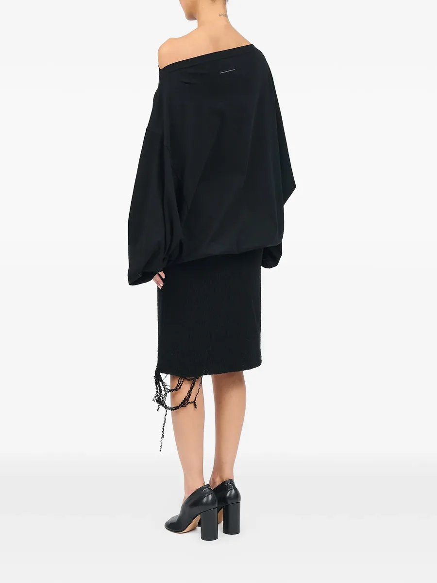 long-sleeved asymmetric top 11