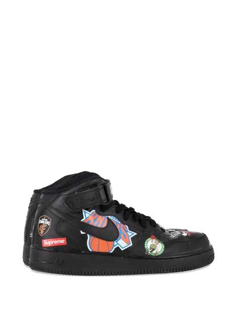 кроссовки Air Force 1 Mid Supreme из коллаборации с Nike (2018 год)